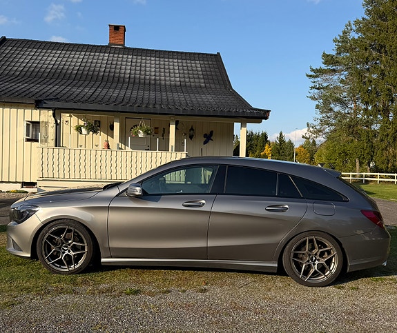 Mercedes-Benz CLA180 6 of 18