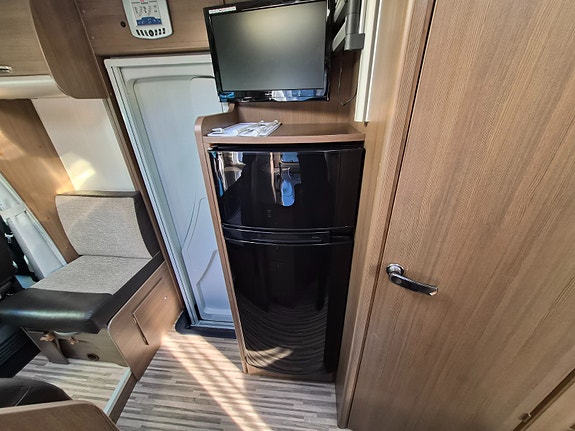 Adria Sport S 690 SC-Lav km 34491 Med ny Register reim/vannpumpe og Service. 13 of 24