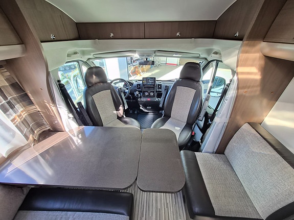 Adria Sport S 690 SC-Lav km 34491 Med ny Register reim/vannpumpe og Service. 9 of 24