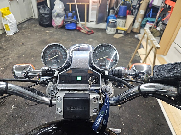 Honda VT 500 2 of 8