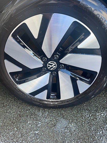Volkswagen ID. Buzz 7 of 30