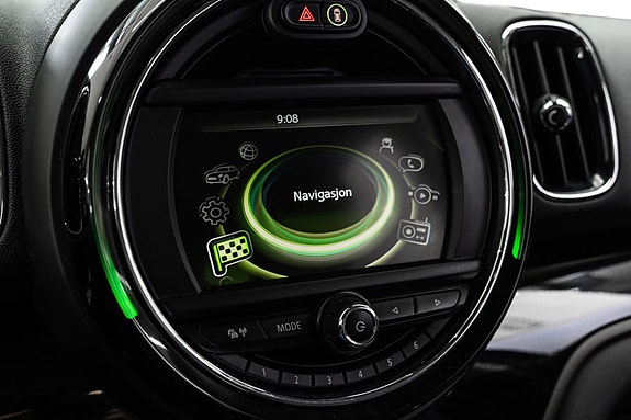 MINI Countryman Cooper SE 18 of 22