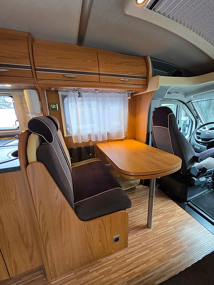 Bürstner Solano T615 15 of 30