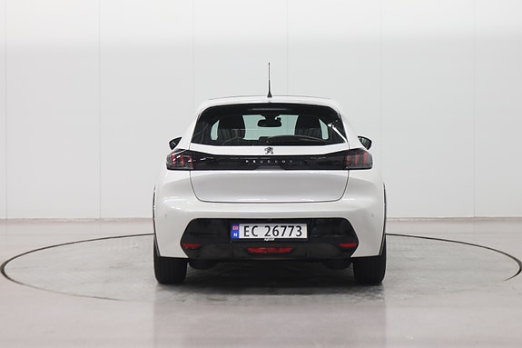 Peugeot 208 7 of 28