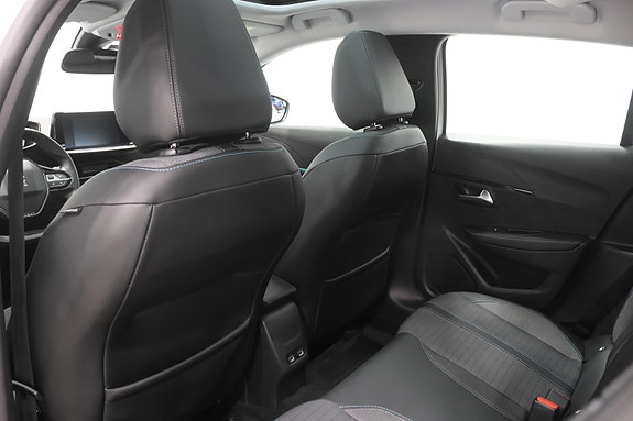 Peugeot 208 15 of 28