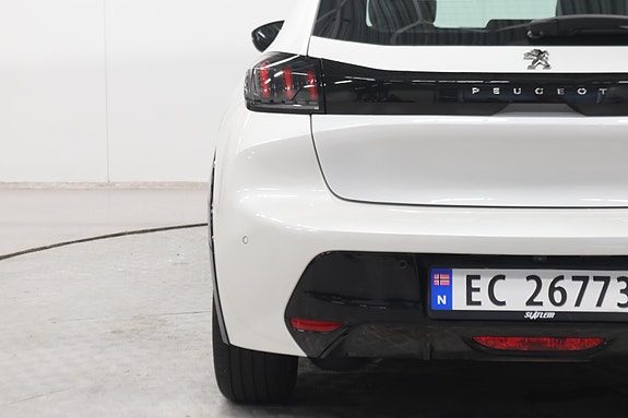 Peugeot 208 9 of 28