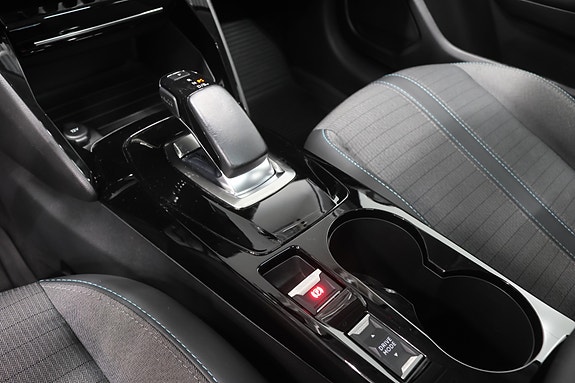 Peugeot 208 16 of 28