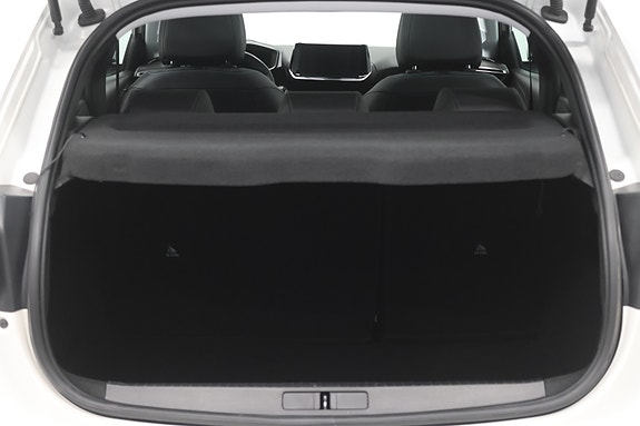 Peugeot 208 8 of 28