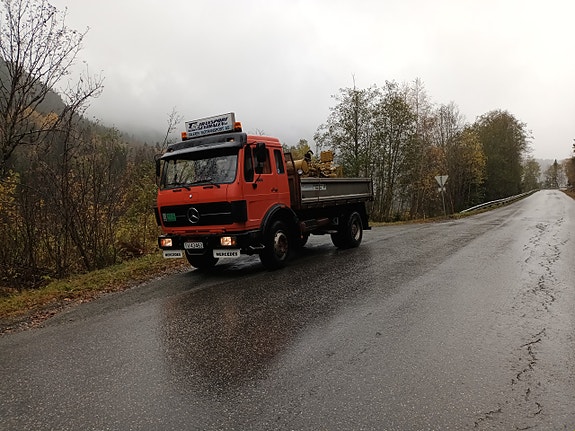 Mercedes-Benz 1622 18 of 19