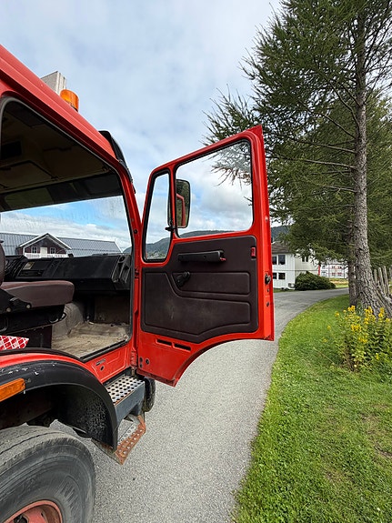 Mercedes-Benz 1622 16 of 19
