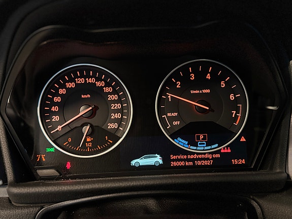 BMW 225xe 20 of 26