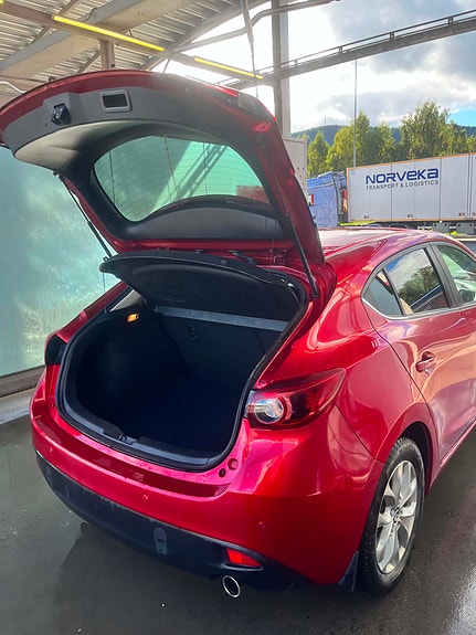 Mazda 3 14 of 15