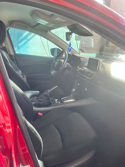 Mazda 3 10 of 15