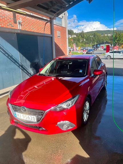 Mazda 3 3 of 15