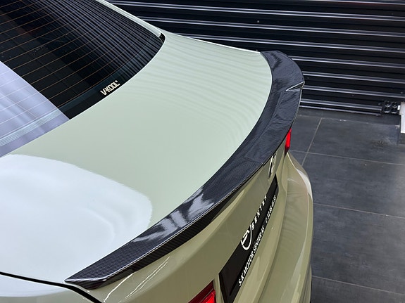 BMW M3 8 of 30