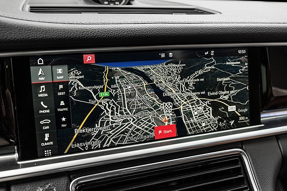Porsche Panamera 25 of 30