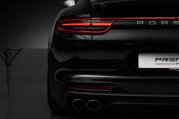 Porsche Panamera 11 of 30