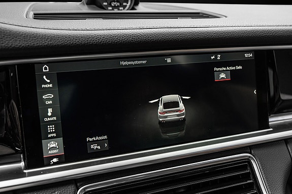 Porsche Panamera 28 of 30