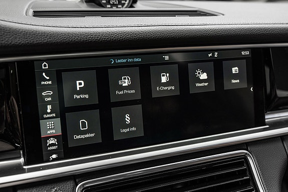Porsche Panamera 27 of 30