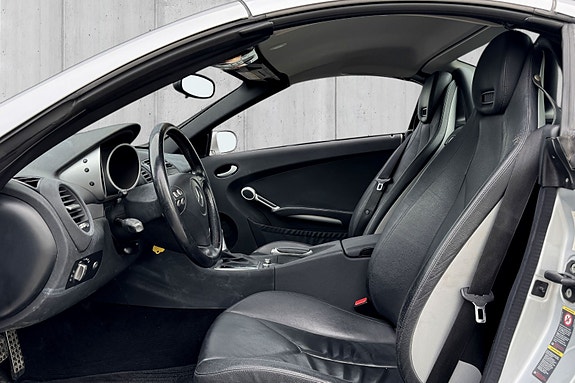 Mercedes-Benz SLK200 9 of 30