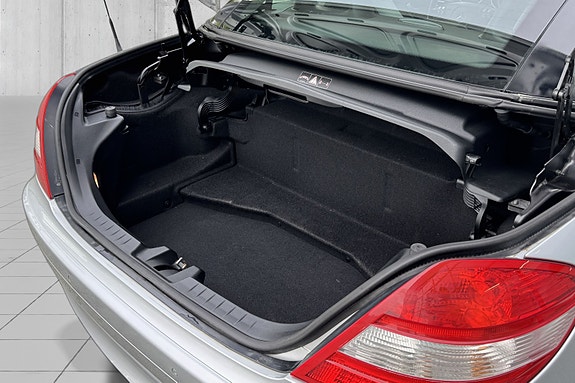 Mercedes-Benz SLK200 26 of 30