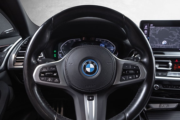 BMW iX3 10 of 30