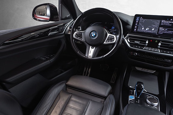 BMW iX3 27 of 30