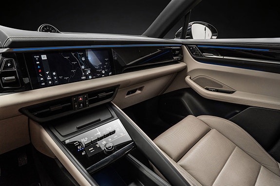 Porsche Macan 26 of 30