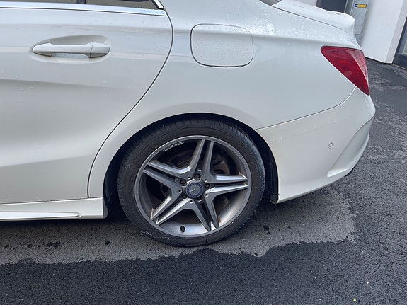Mercedes-Benz CLA180 14 of 15