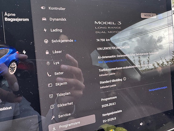 Tesla Model 3 20 of 26