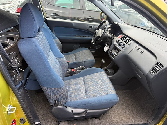 Honda HR-V 17 of 30