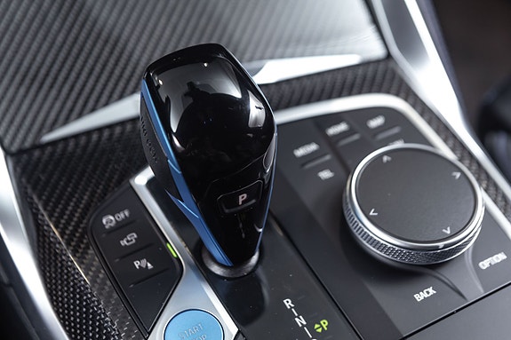 BMW i4 21 of 30