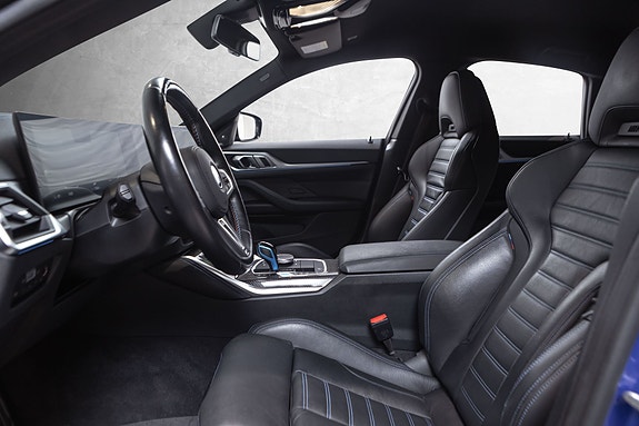 BMW i4 25 of 30
