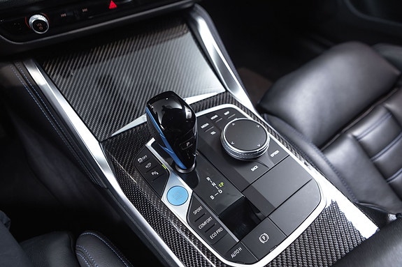 BMW i4 20 of 30