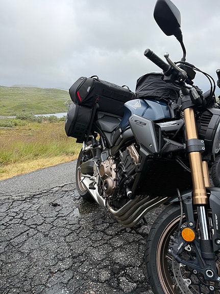 Honda CB 650 R 24 of 26