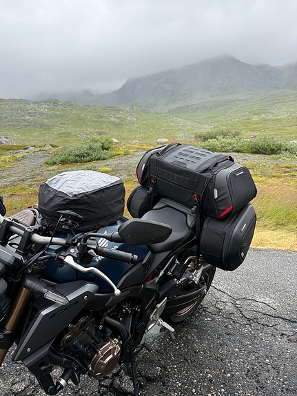 Honda CB 650 R 23 of 26