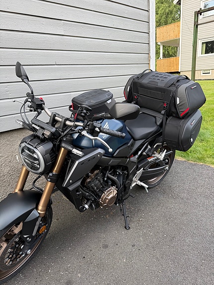 Honda CB 650 R 21 of 26