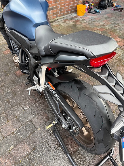 Honda CB 650 R 10 of 26