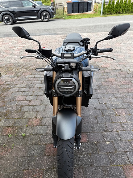 Honda CB 650 R 8 of 26