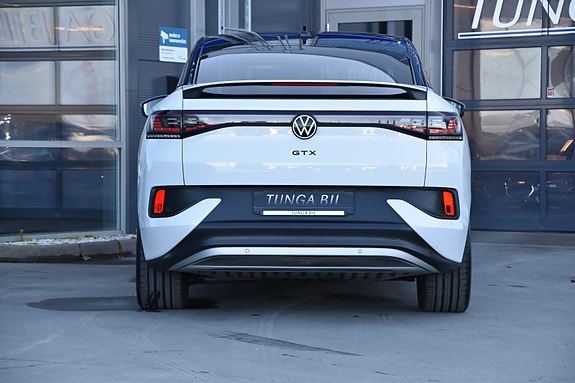Volkswagen ID.5 GTX 8 of 30