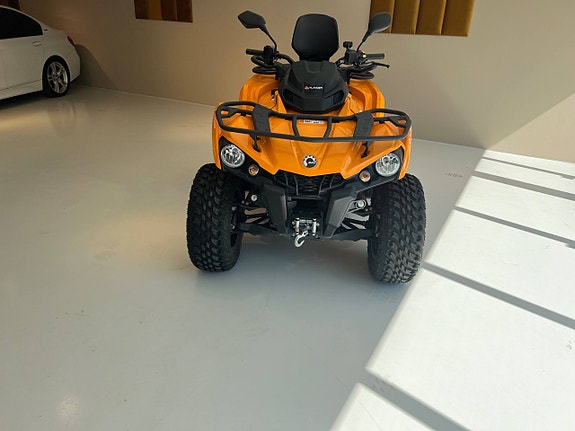 Can-Am Outlander 5 of 16