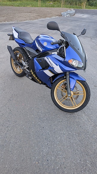 Yamaha TZR 50 2 of 10