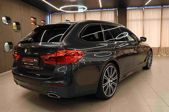 BMW 520d 8 of 30