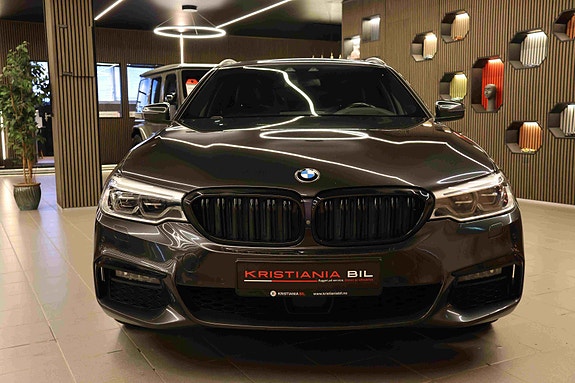 BMW 520d 4 of 30
