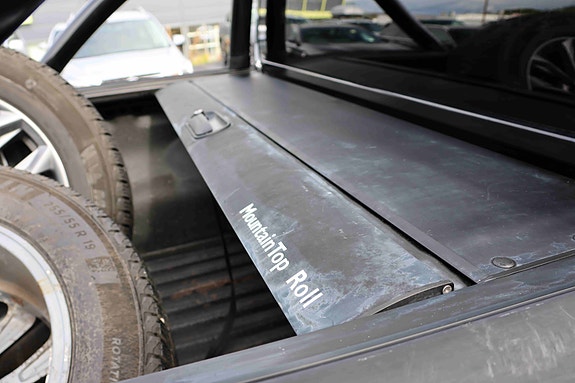 Volkswagen Amarok 12 of 30