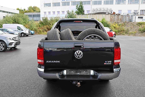 Volkswagen Amarok 7 of 30