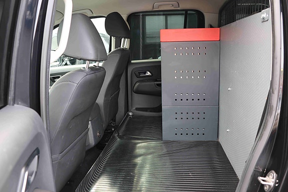 Volkswagen Amarok 19 of 30