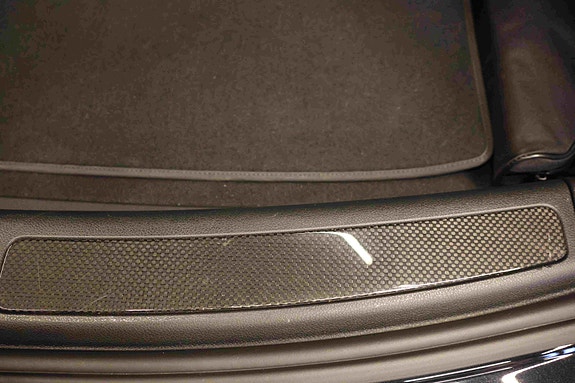Porsche Macan Turbo 27 of 30