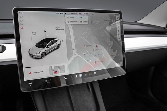 Tesla Model 3 14 of 23