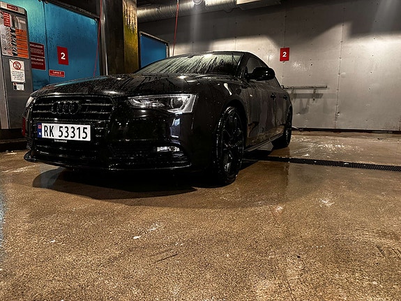Audi A5 2 of 12